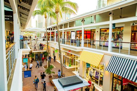 Sawgrass Mills Mall Shopping Tour .